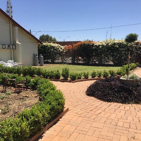 Club Boutique Hotel קנאמלה מראה חיצוני תמונה
